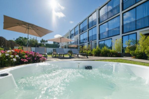 Mónaco Suites & Garden
